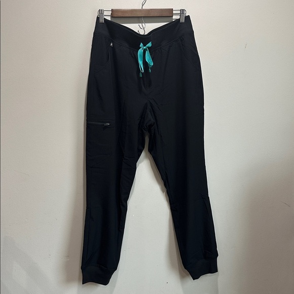 Figs Women\'s BlackJoggers  with Teal Accent and  lined